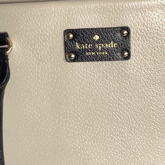 Kate spade purse - Picture 3 of 10